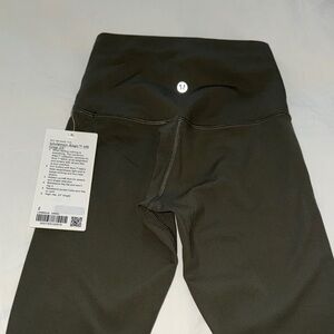 lululemon women’s Dark Green align crop Leggings